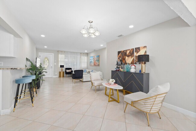 Building Photo - 250 NW 11th St