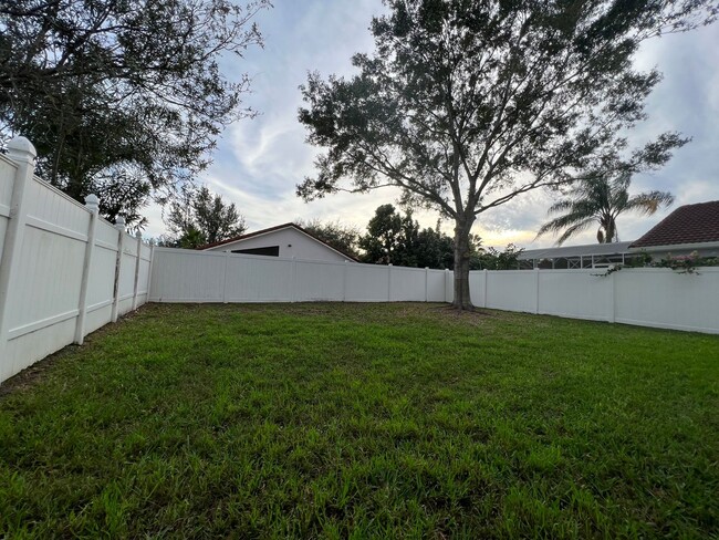 Building Photo - Newly Renovated 4/2.5 home in Waterford La...