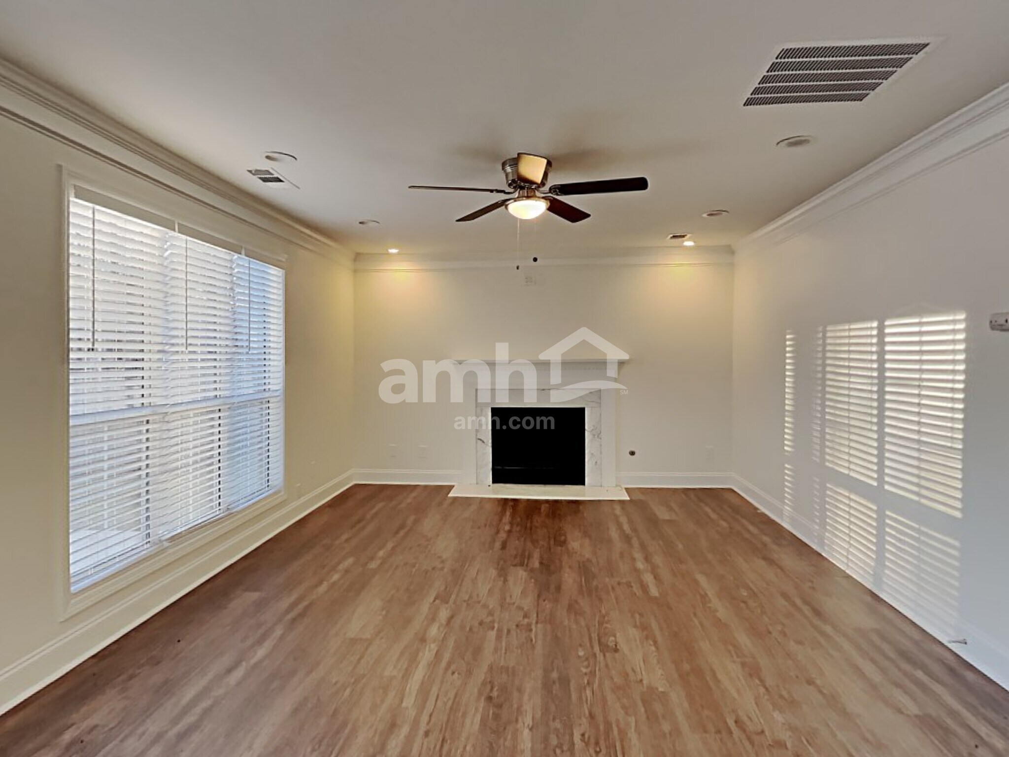 Building Photo - 2760 Woodbine Hill Way