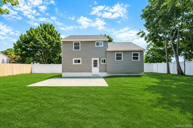 Building Photo - 610 Americus Ave