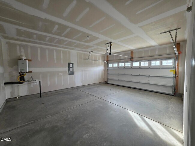 Building Photo - 73 Plantation Dr