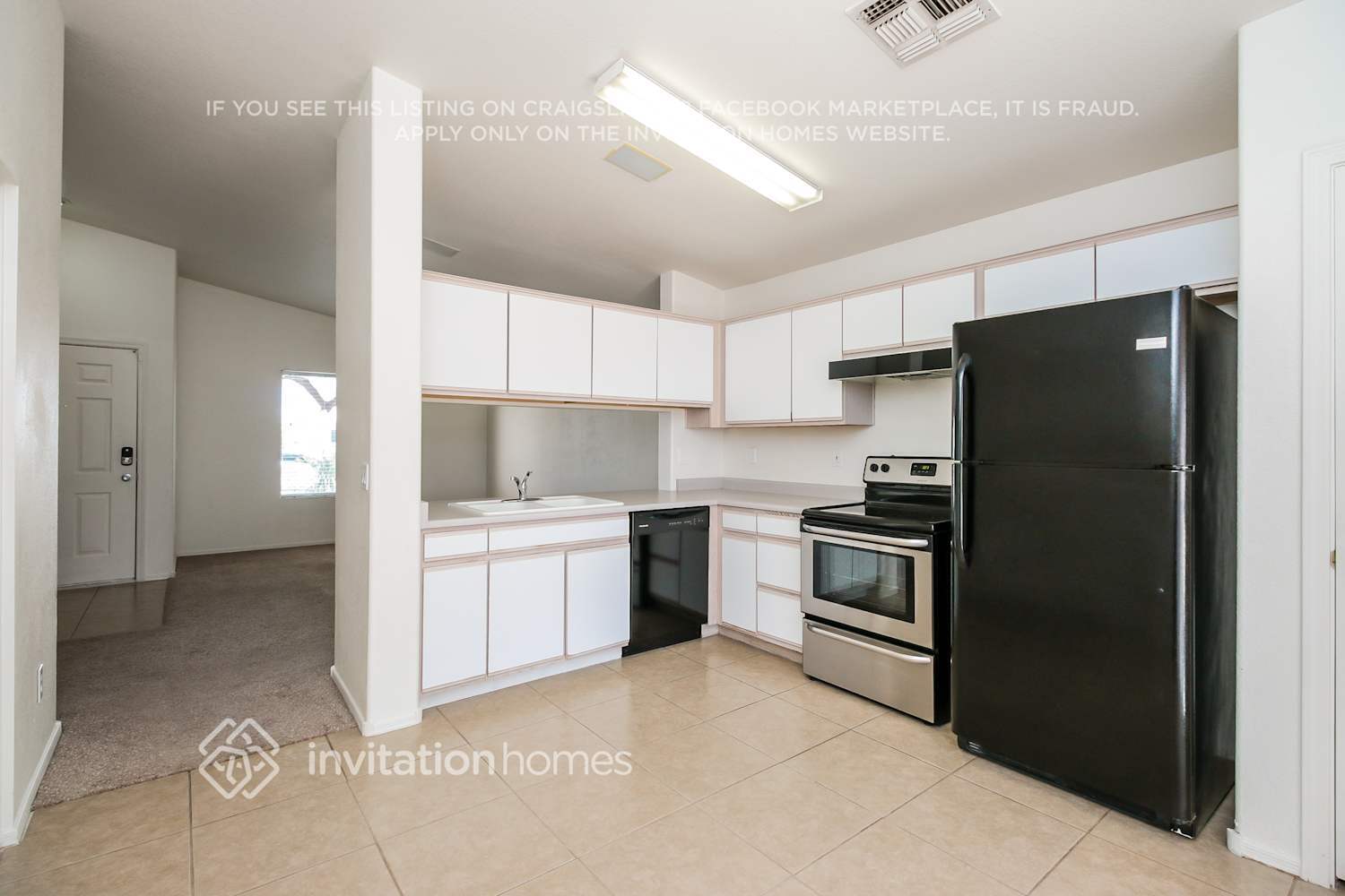 Building Photo - 1688 S Pinto Dr