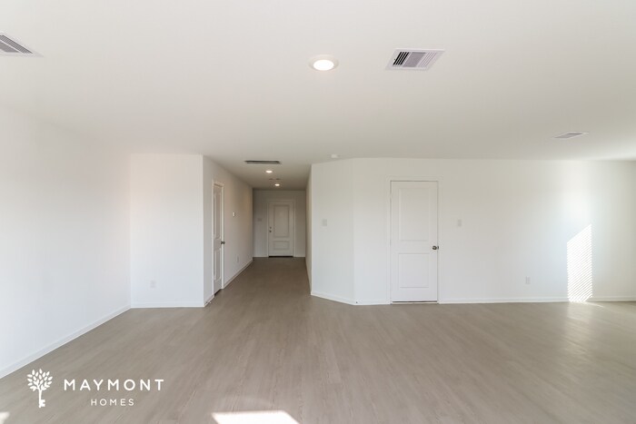 Building Photo - 3032 Majestic Sunrise Dr