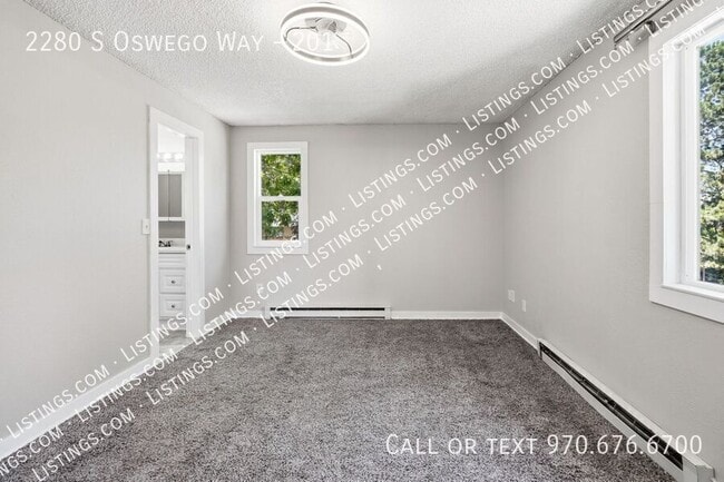Building Photo - 2280 S Oswego Way