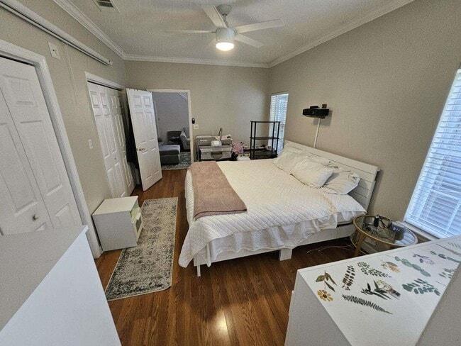 Building Photo - 5051 Mint Hill Ct