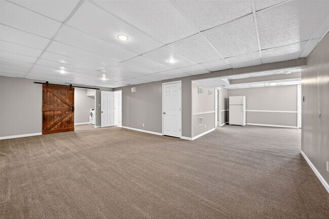 Building Photo - 1203 Dorne Dr