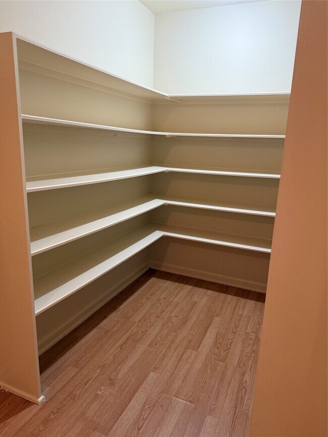 Building Photo - 17314 Glenmorris Dr