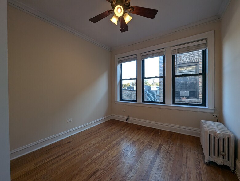 Building Photo - 2715 W Giddings St