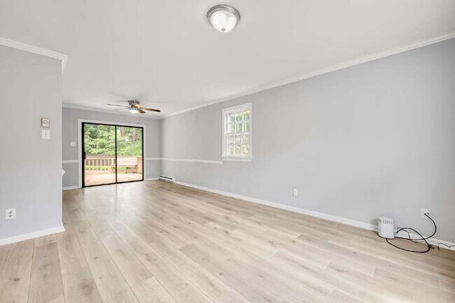 Building Photo - Spacious 4 Bedroom Home in Midlothian – Available August 15th – $3,000/mo