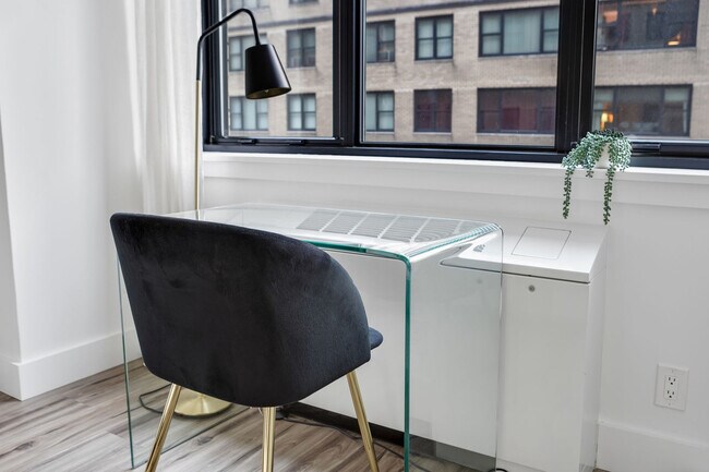 Building Photo - 330 W 58th St