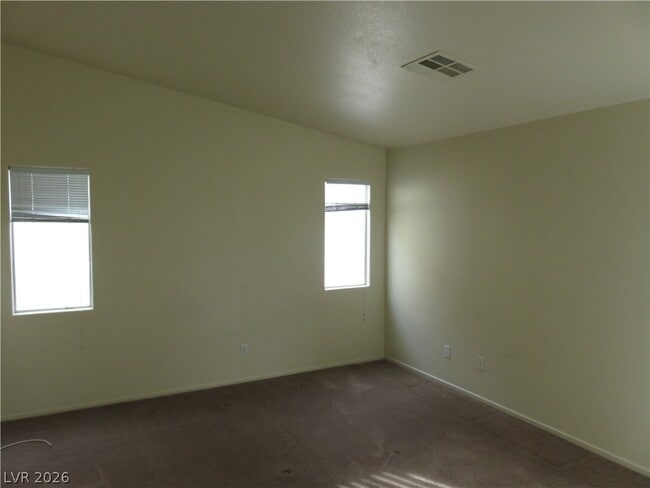 Building Photo - 3358 Glacial Lake St