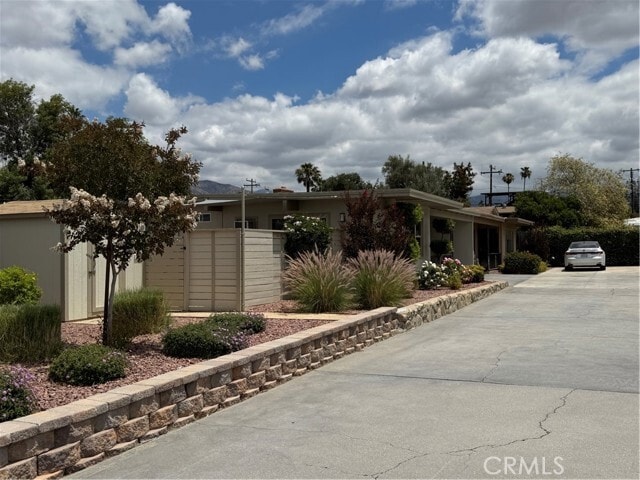 Building Photo - 1344 Opal Ave