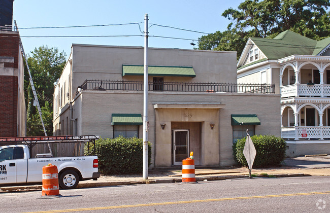 Building Photo - Madison Apartments