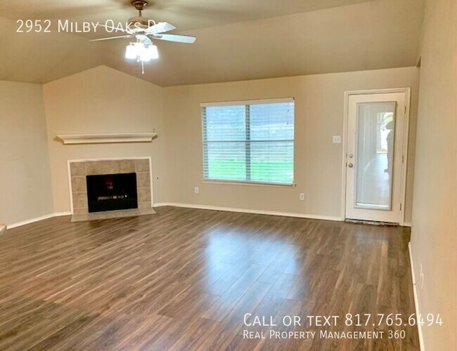 Building Photo - 2952 Milby Oaks Dr