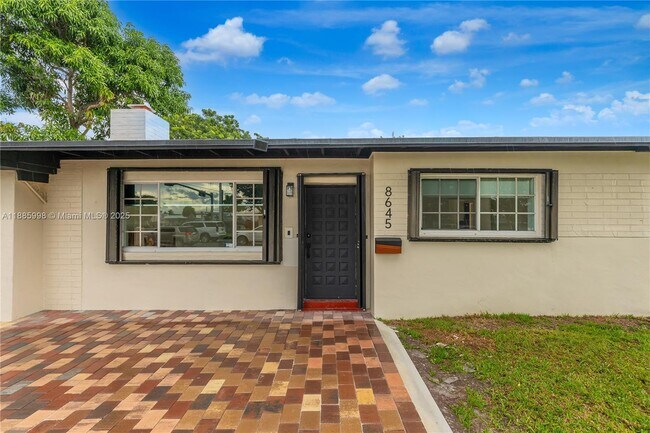 Building Photo - 8645 SW 128th St
