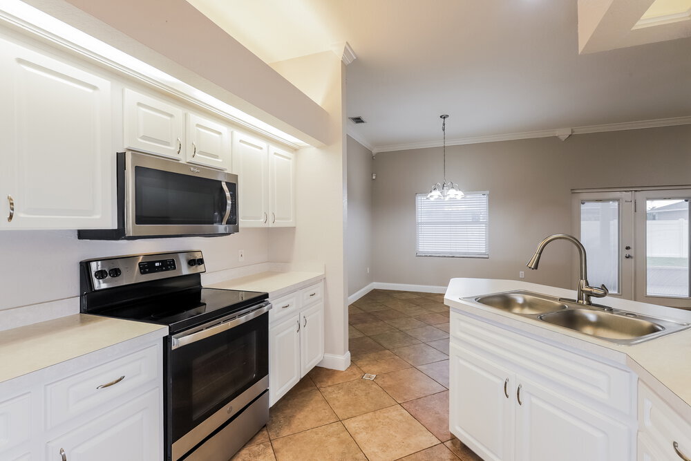 Building Photo - 7734 Ashford Dr