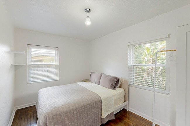 Building Photo - 2501 Weber St