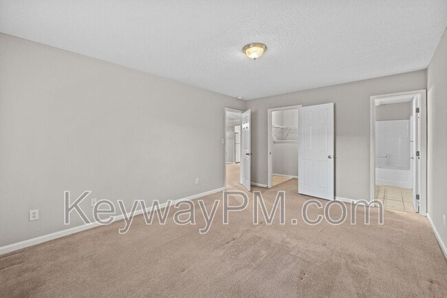 Building Photo - 2011 Summer Valley Way