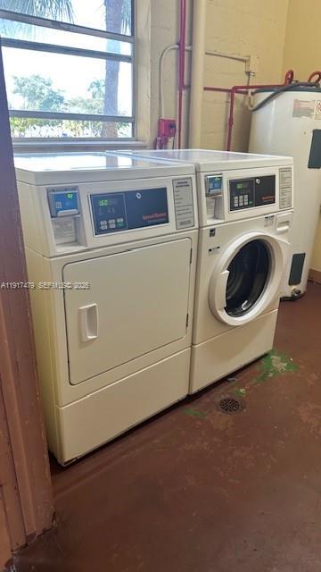 Building Photo - 8225 Sunrise Lakes Blvd