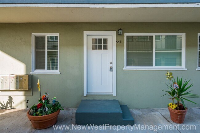 Building Photo - Upgraded Sherman Heights 1 Bedroom, Available Now!