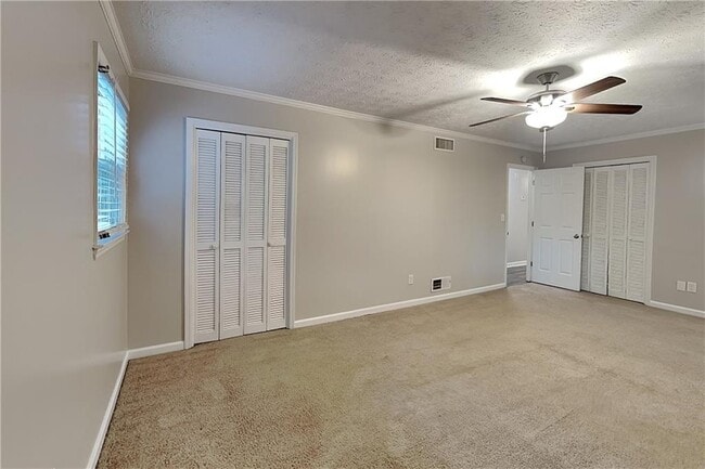 Building Photo - 1625 Sonya Dr