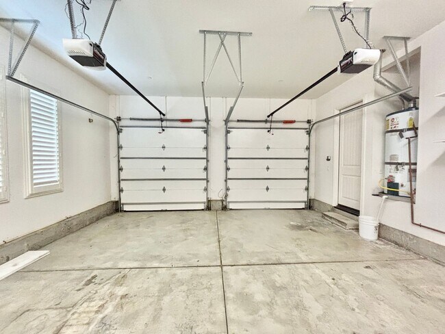 Building Photo - Boat Dock Home | Gated Community | Oxnard ...
