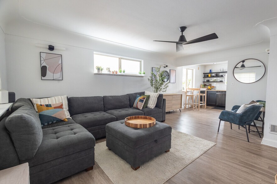 Building Photo - 4431 Fillmore St