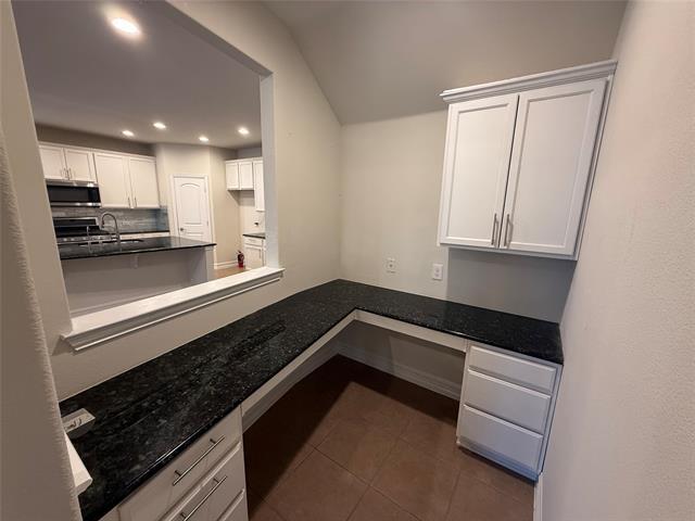 Building Photo - 2341 Leeward Pl