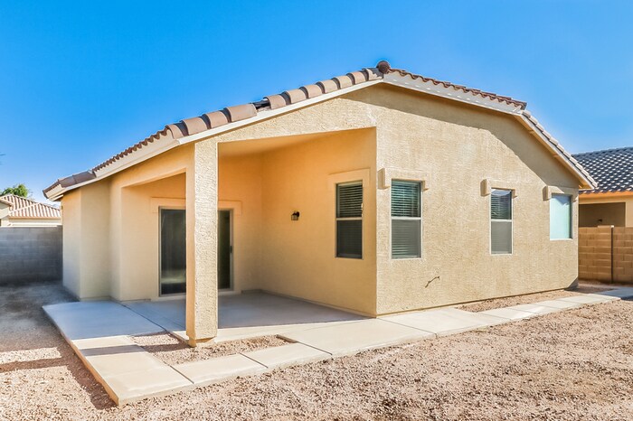 Building Photo - 24729 W Dove Ridge
