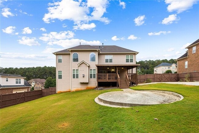 Building Photo - 2624 Crest Valley Dr