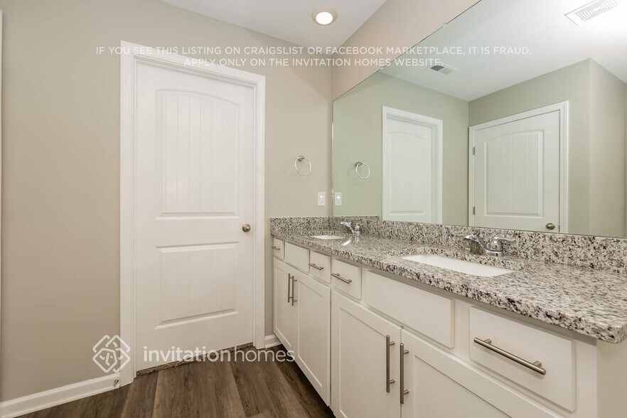 Building Photo - 1512 Ashgrove Pl