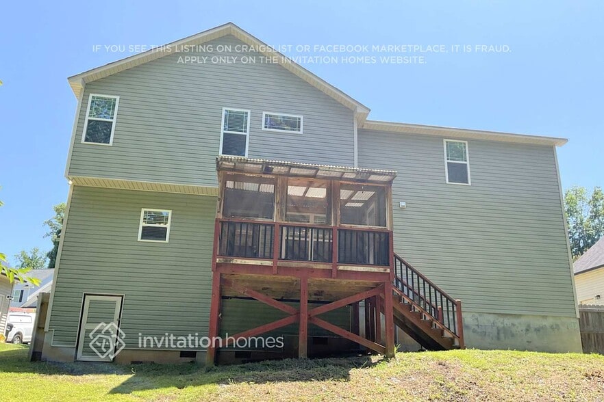 Building Photo - 77 Carson Dr