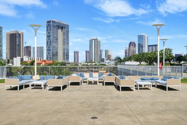 Building Photo - 1288 Kapiolani Blvd