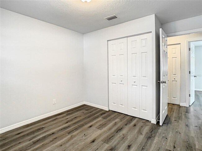 Building Photo - 2918 46th Ave S