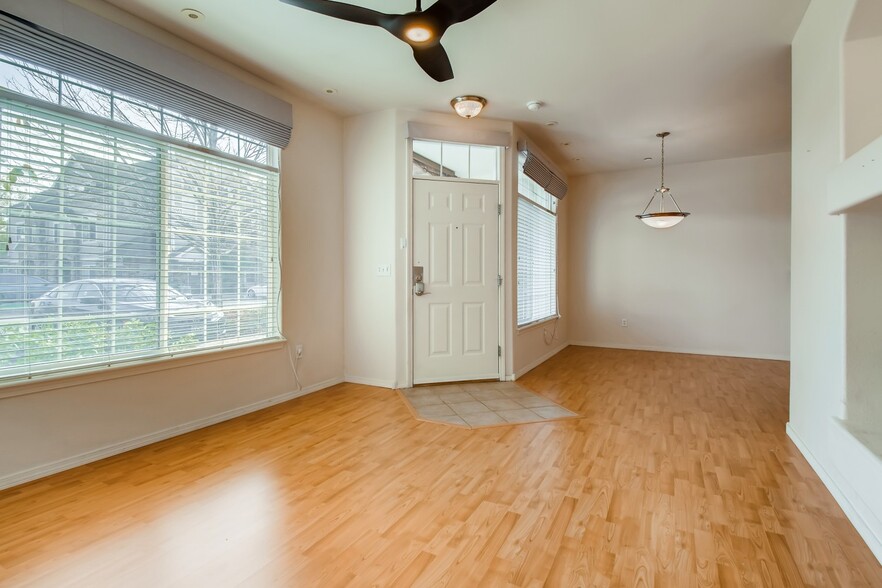 Building Photo - 12711 Colorado Blvd