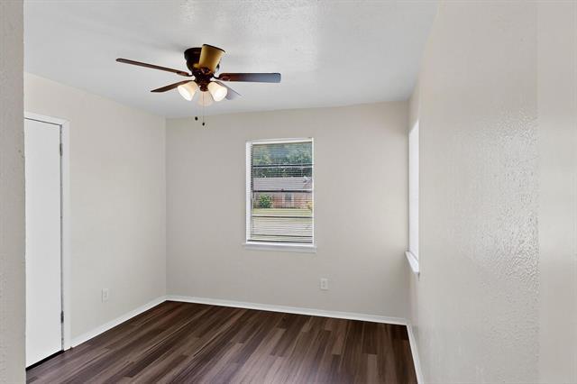 Building Photo - 6321 Silvery Moon Dr