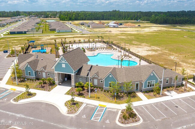 Building Photo - 12553 Russian Olive Rd