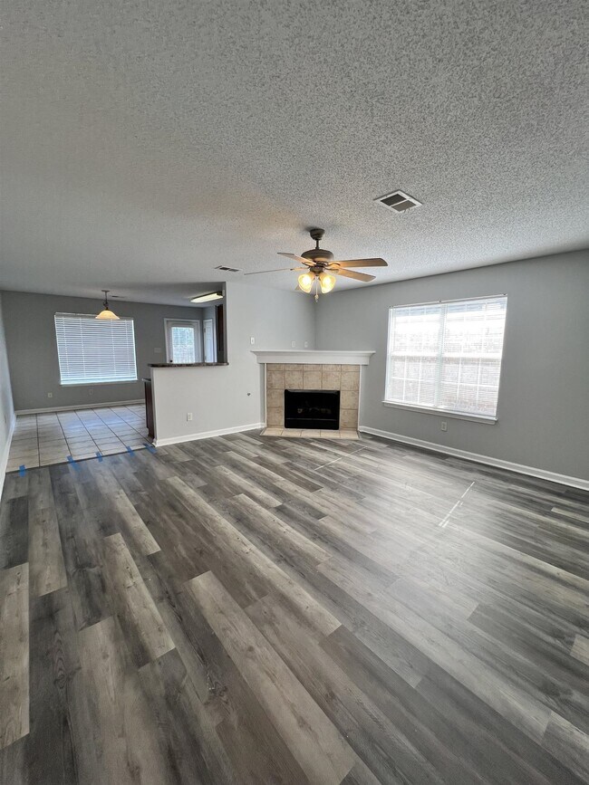 Building Photo - 6847 Kerry Valley Ln