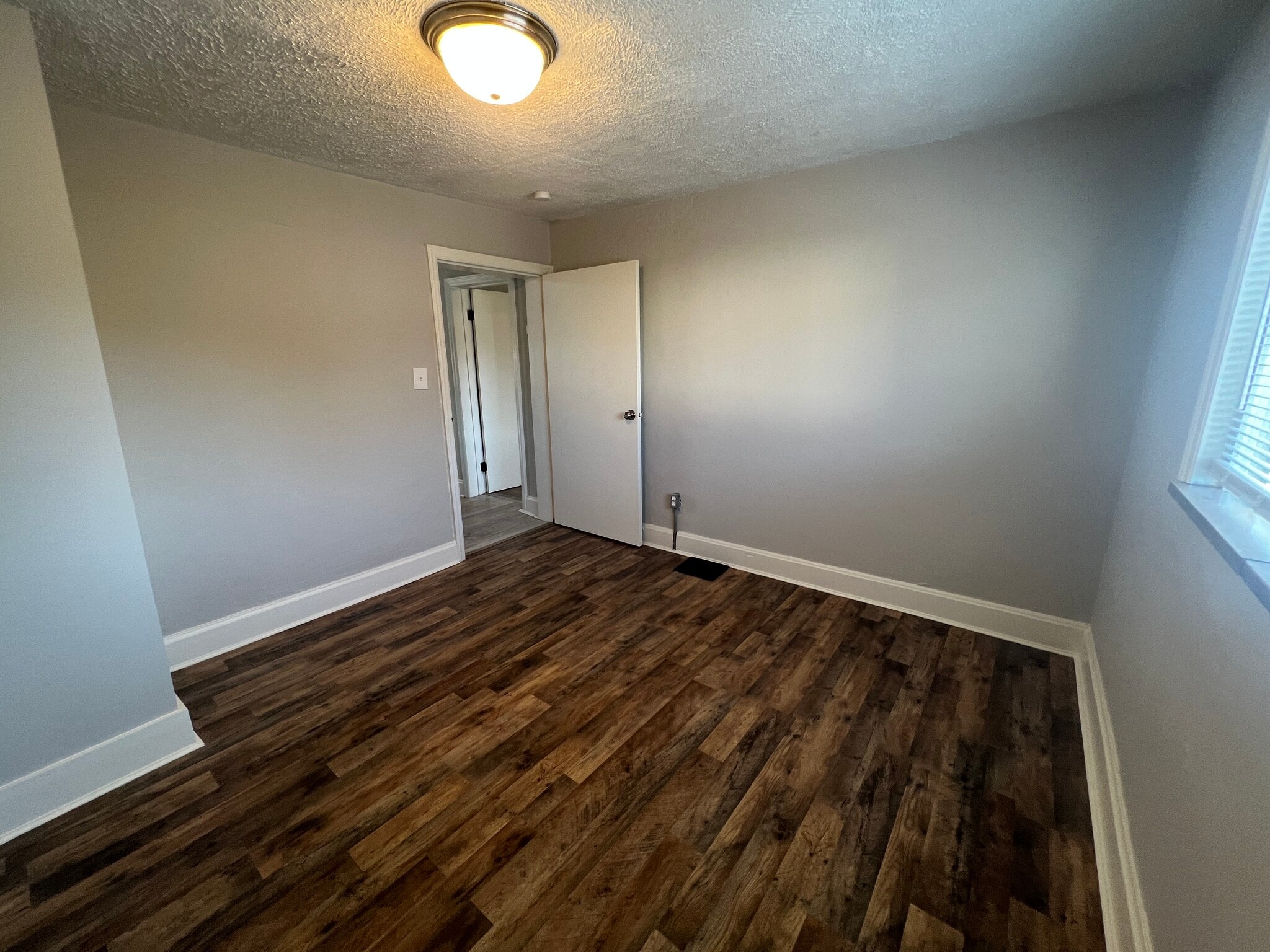 Building Photo - 278 Hosack St