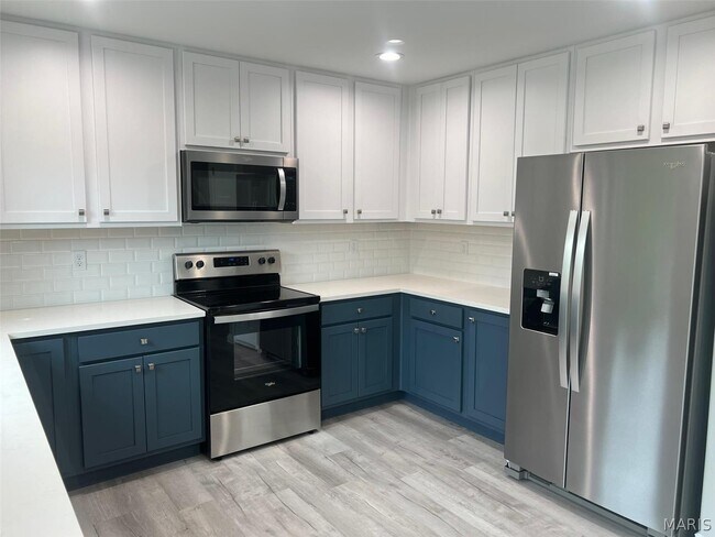Building Photo - 5558 Autumn Trace Pkwy
