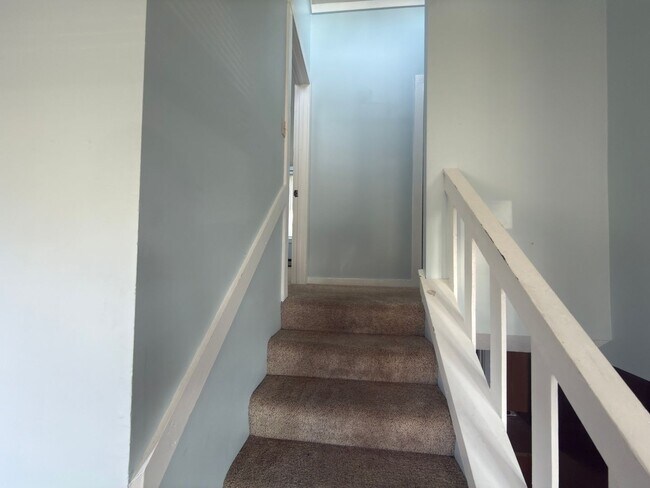 Building Photo - 7074 Hickman Cemetery Rd