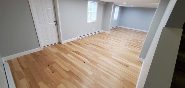 Building Photo - 172 Beth Ln