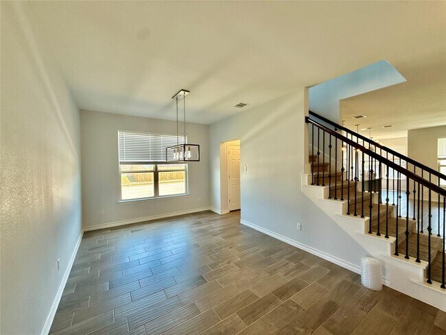 Building Photo - 17113 Antioch Ave