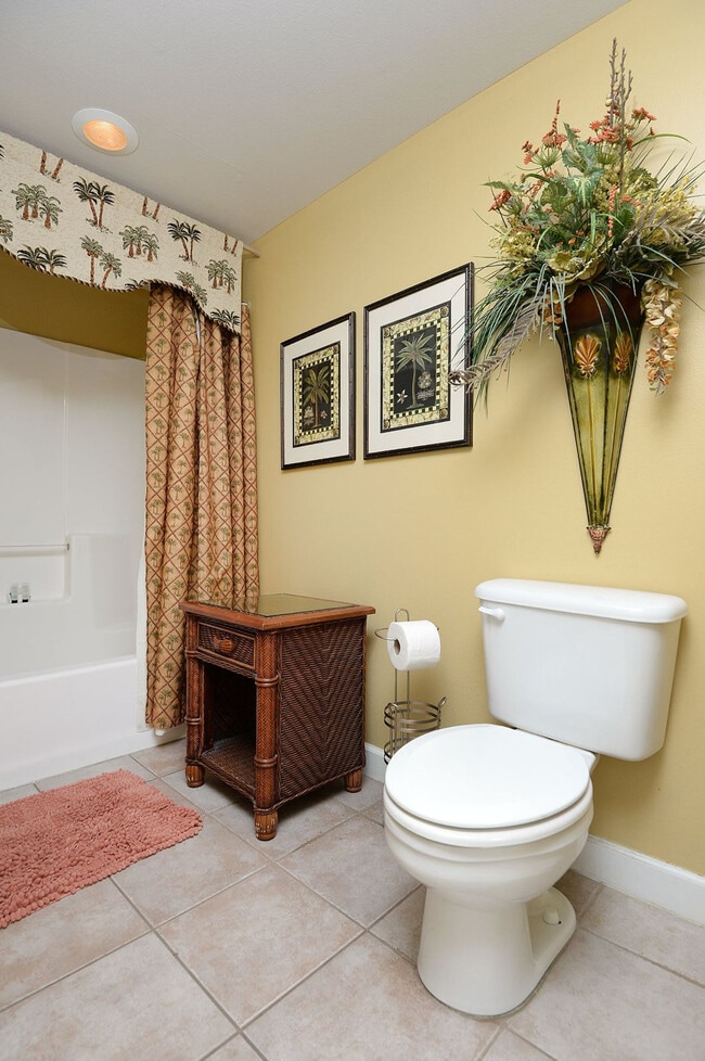 Building Photo - 998 Gulfside Ct