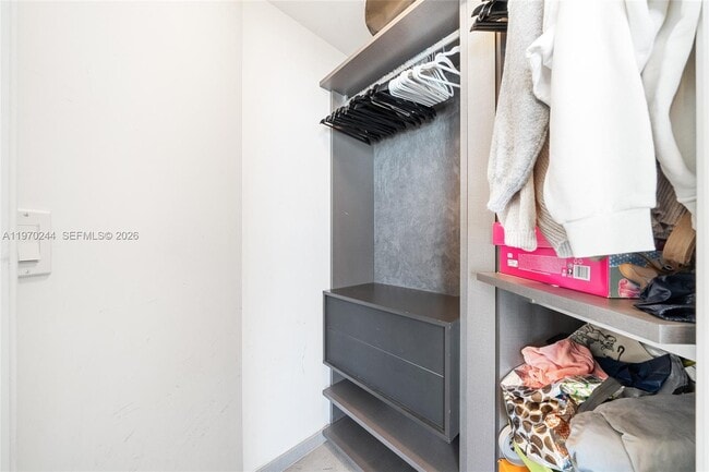 Building Photo - 88 SW 7th St