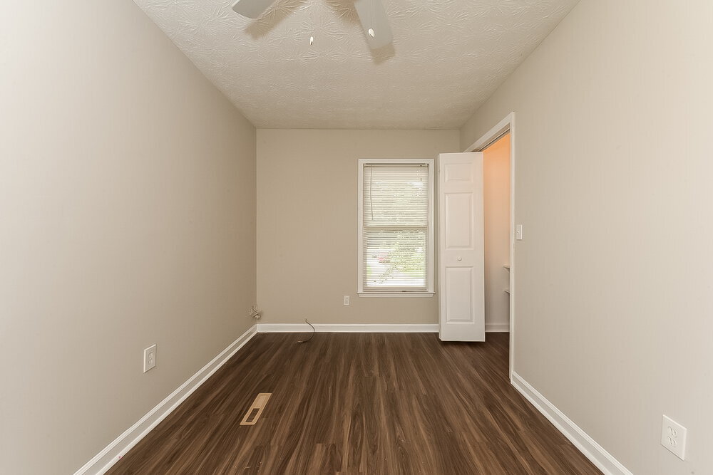 Building Photo - 2015 Lullwater Cir