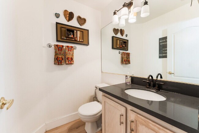 Building Photo - Summerlin 3 Bed / 2.5 Bath Home — Available October 5, 2026