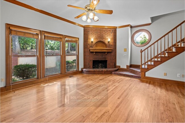 Building Photo - 200 River Bluff Pkwy