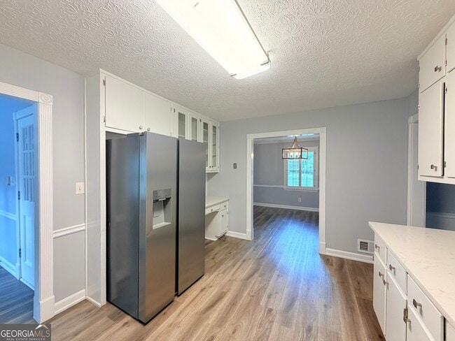 Building Photo - 315 Hardscrabble Rd