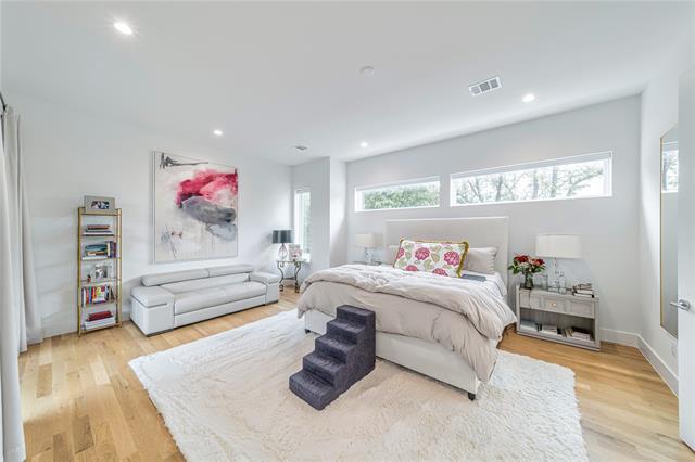 Building Photo - 9753 Mixon Dr